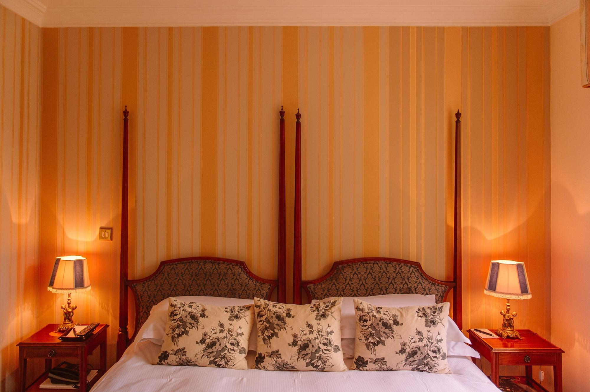Waterford Castle Hotel & Golf Resort Ballinakill  Экстерьер фото