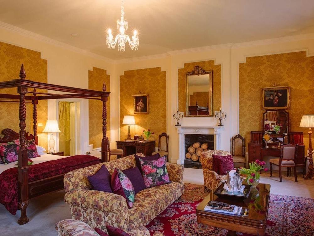 Waterford Castle Hotel & Golf Resort Ballinakill  Экстерьер фото