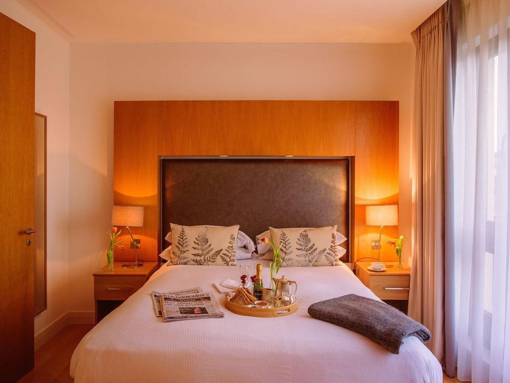 Waterford Castle Hotel & Golf Resort Ballinakill  Экстерьер фото