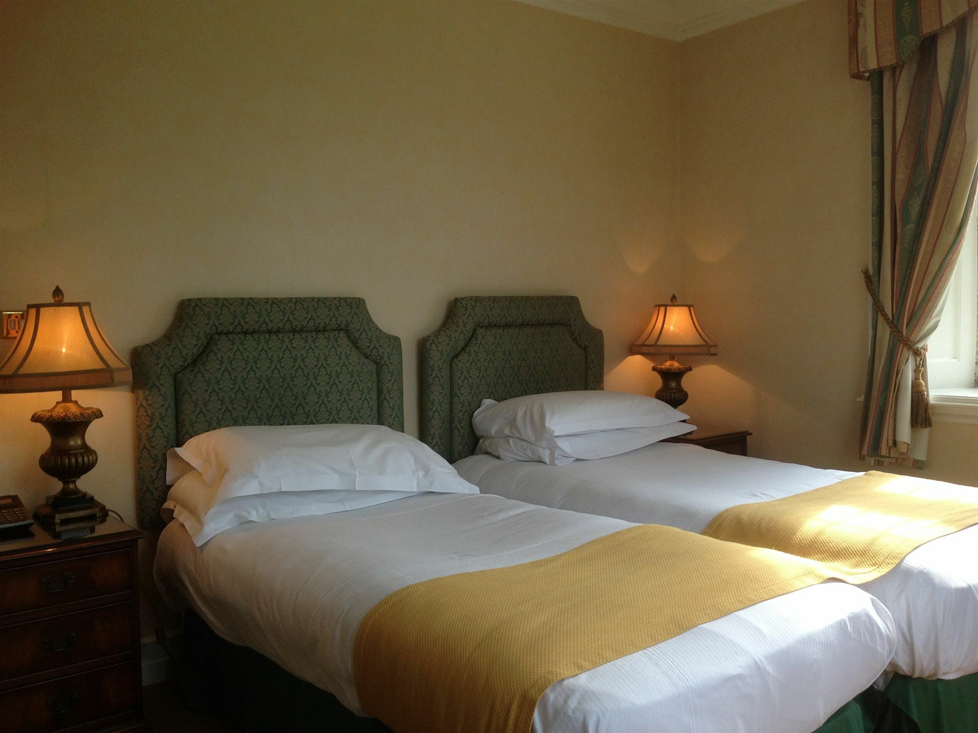 Waterford Castle Hotel & Golf Resort Ballinakill  Экстерьер фото